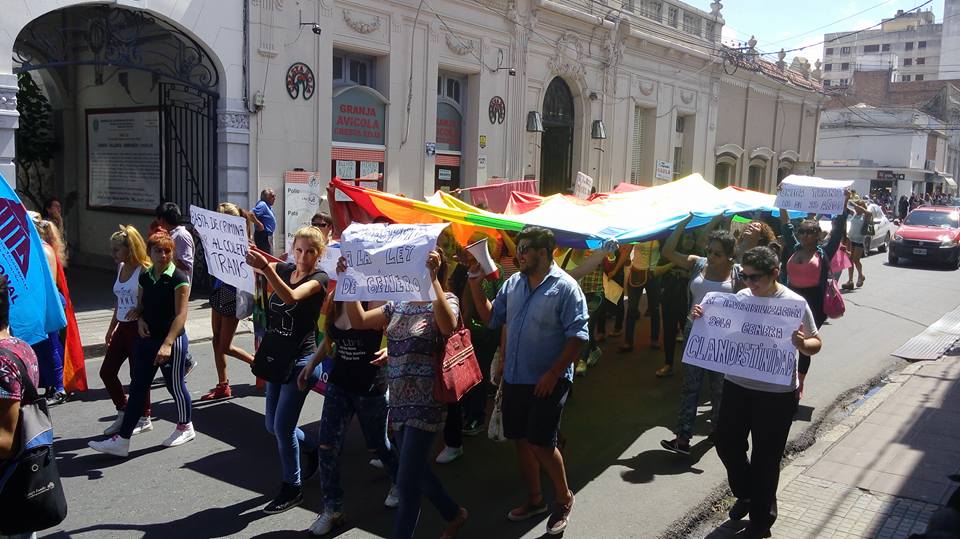 Zona de Convivencia/ El miércoles marcharan hasta el CCM buscando ser recibidas por el Intendente Sáenz