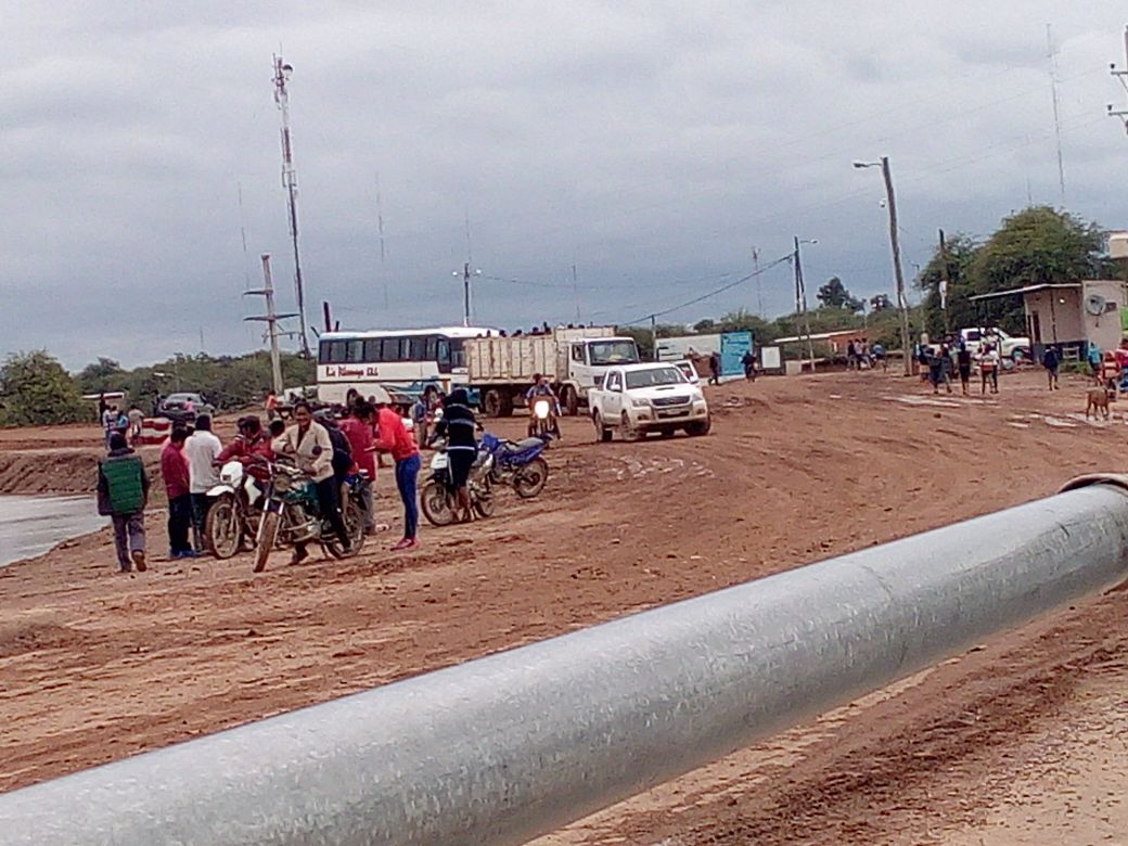 Santa Victoria: Cientos de personas evacuadas y la situación no parece mejorar 