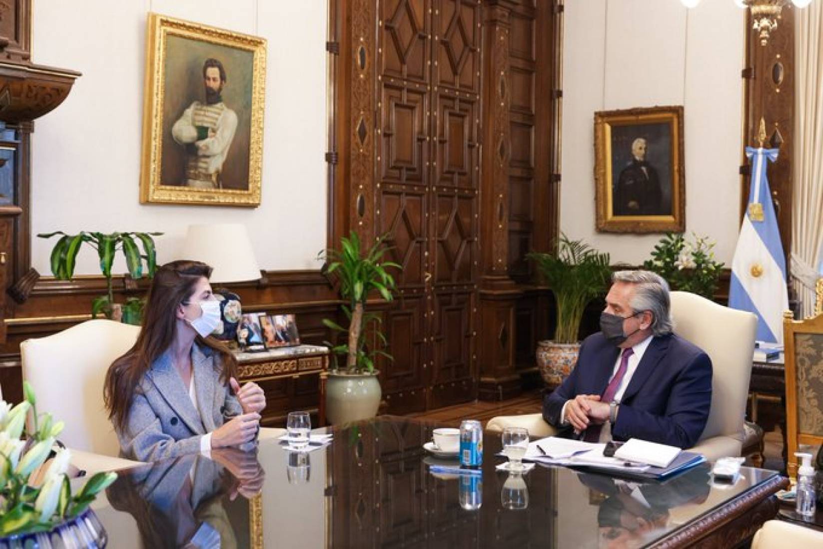 Bettina Romero se reunió con el Presidente y consiguió obras para Salta
