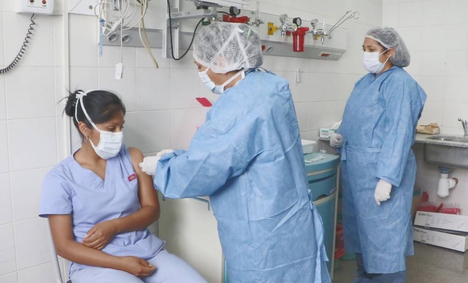 En Salta el 97% del personal de salud ya cuenta con la primera dosis